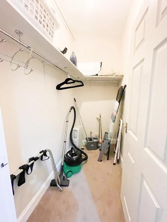 Quaint & Peaceful 1 Bed Central Mews Apt, West End Edimburgo Appartamento